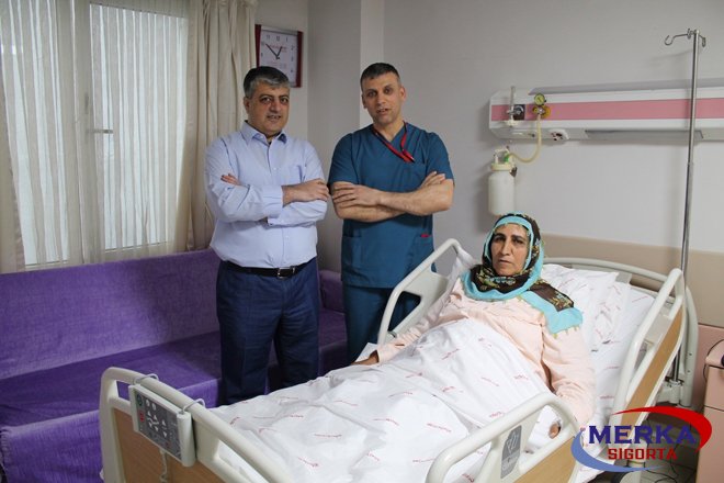 OBEZ HASTASI KADININ KARNINDA OLUŞAN DEV FITIK 